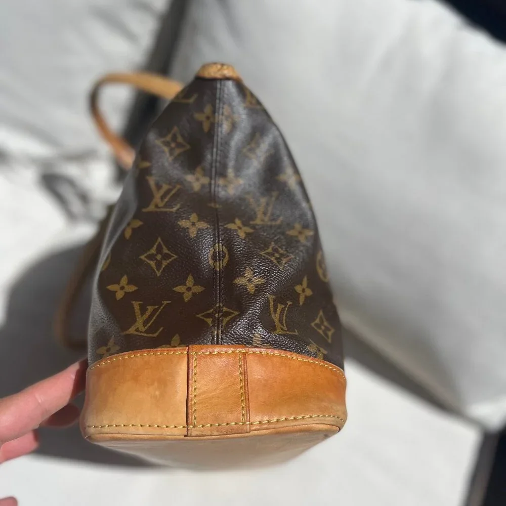 Louis Vuitton LV Tote Bag M40104 Lockit Vertical Brown Monogram - Picture 3 of 14